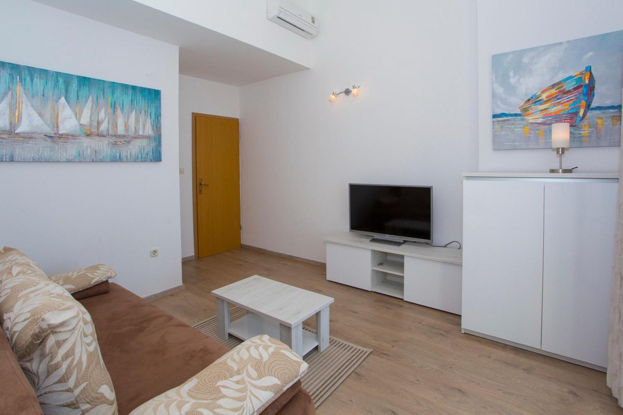 Apartments Dundic Makarska Ngoại thất bức ảnh